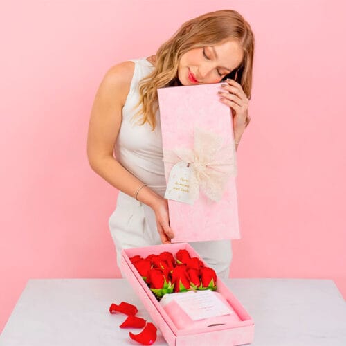 Caja de 12 Rosas
