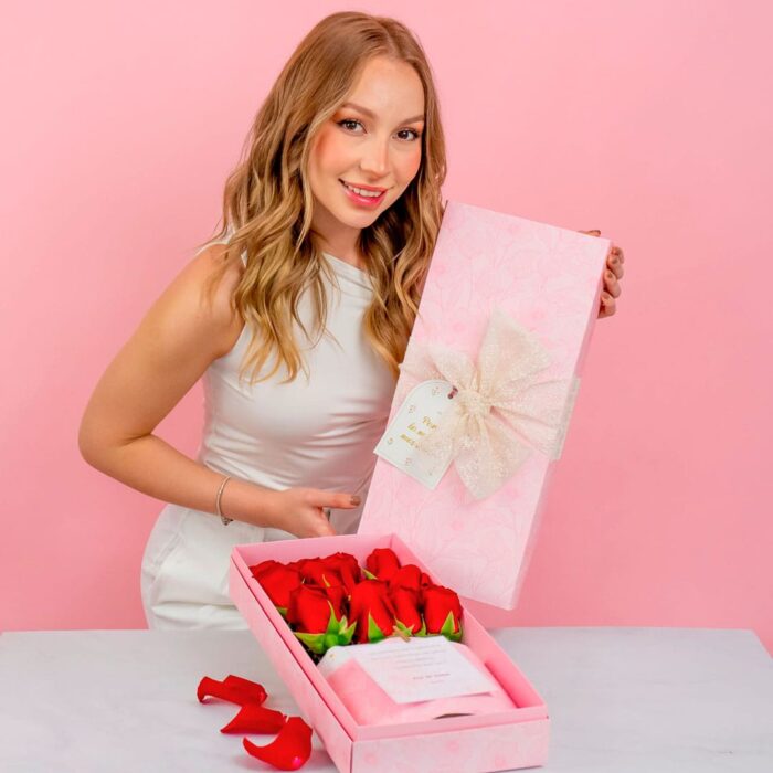 Caja de 12 Rosas